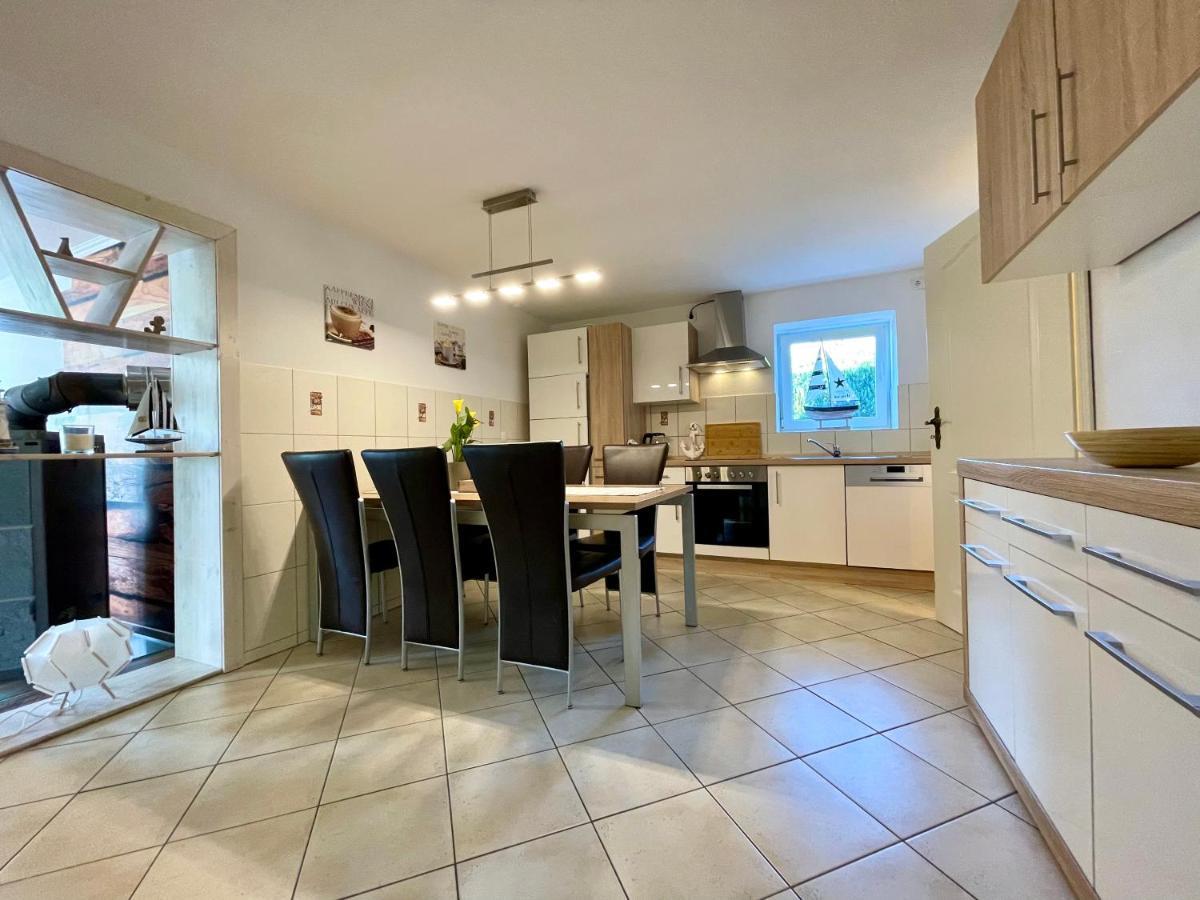 Andre'S Ferienwohnung Stulow Екстер'єр фото